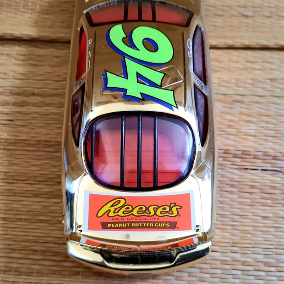 Bill Elliot #94, Limited Ed. 1:24, Racing Champions, McDonalds Gold Car, No Box - Picture 8 of 12